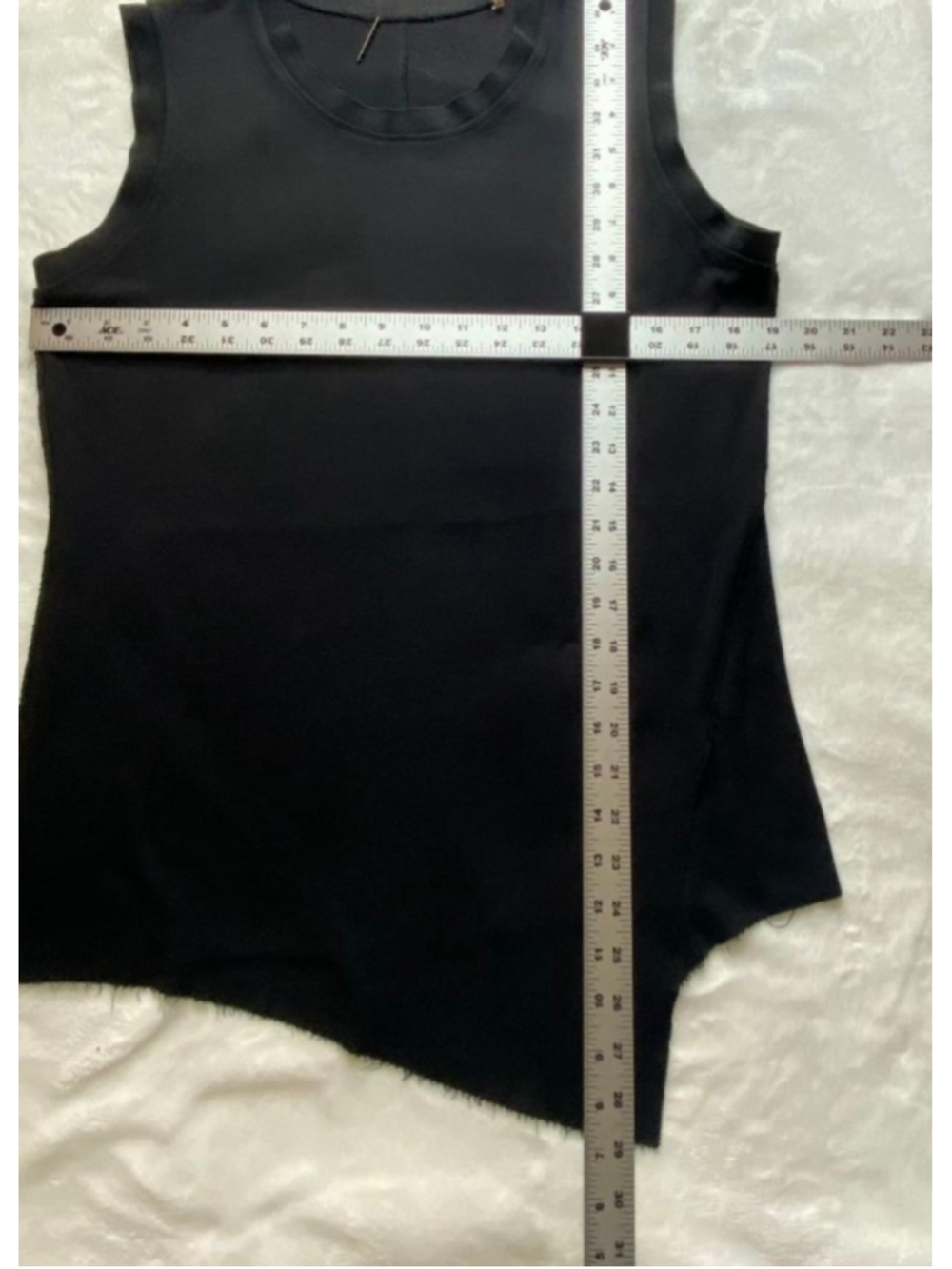 Elie Tahari Womens Black Asymmetrical Raw Edge Sleeveless Knit Top Large - Picture 6 of 6